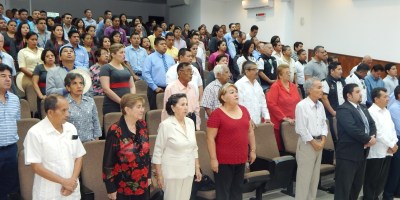 Invitados a conmemorar el natalicio de José Isaac Santana Triviño, prominente emprendedor histórico de Montecristi, Ecuador.