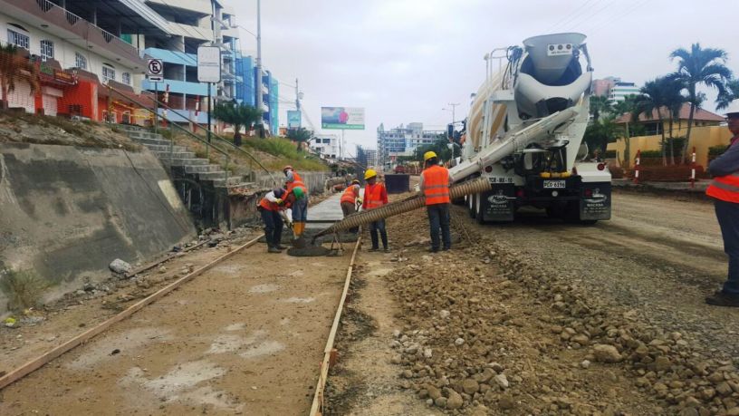 Regeneración de la Avenida Barbasquillo de Manta. Manabí, Ecuador.