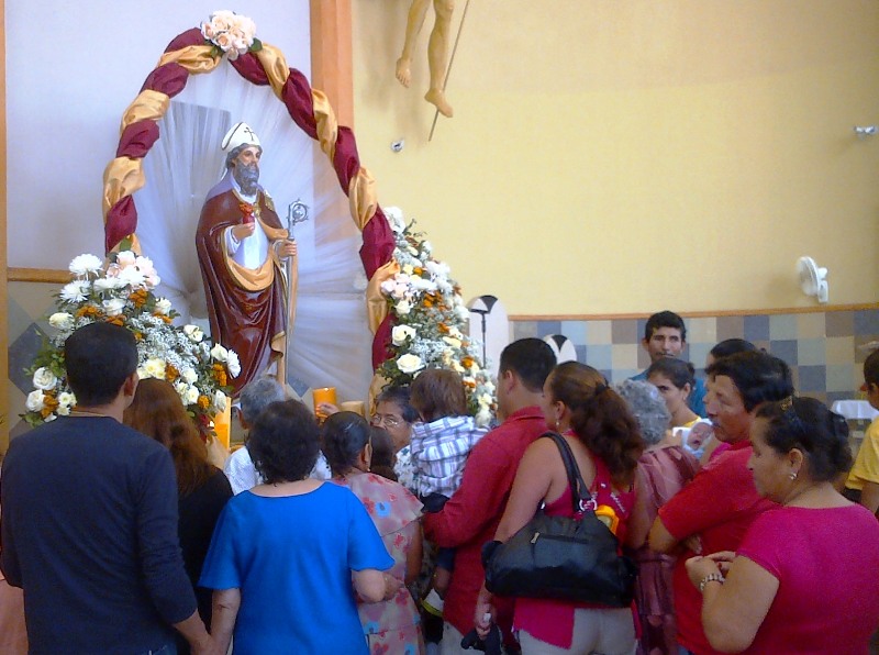 Honores a San Agustín en el templo de Calceta, Cantón Bolívar. Manabí, Ecuador.