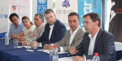 Presentación del proyecto financiero Re-Emprende del BID en Portoviejo. Manabí, Ecuador.