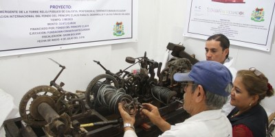 Reparación del antiguo reloj público de Calceta. Manabí, Ecuador.