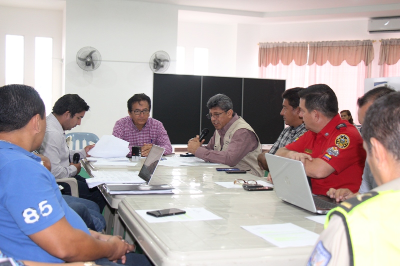 Reunión del COE cantonal de Manta con el subsecretario del MTOP. Manabí, Ecuador.