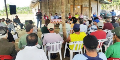 Asamblea comunitaria sobre seguridad ciudadana en el sitio San Luis del Cantón El Carmen. Manabí, Ecuador.