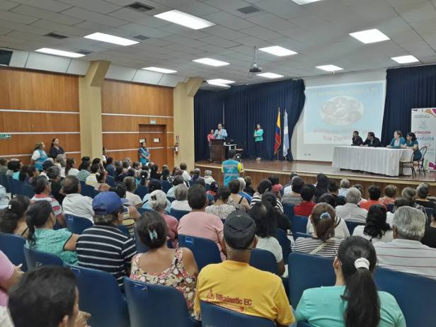 Presentación del nuevo servicio de asesoría legal en el Patronato de Manta. Manabí, Ecuador.