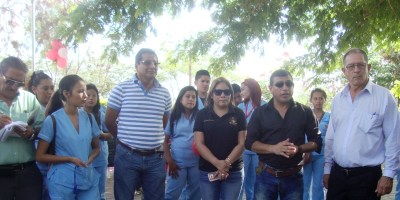 Autoridades en casa abierta de Fundación Ecológica Nueva Vida de Montecristi. Manabí, Ecuador.