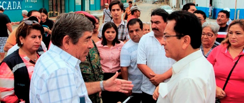 Alcalde de Manta inspecciona la reconstrucción de Tarqui. Manabí, Ecuador.