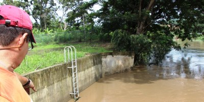 El Río Portoviejo a su paso por el sitio Caza Lagarto del Cantón Santa Ana, donde la EPAM toma agua para potabilizar. Manabí, Ecuador.