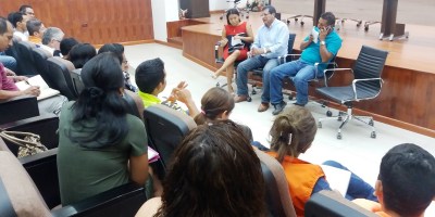 Comité de Operaciones de Emergencia (COE) cantonal de Montecristi, reunido para enfrentar los estragos del invierno. Manabí, Ecuador.