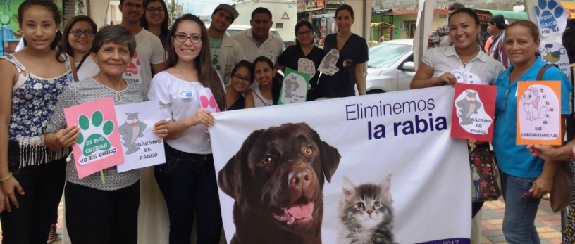 Presentación oficial de jornada de vacunación antirrábica masiva en Manta. Manabí, Ecuador.