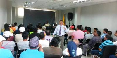 Aspecto de un curso OMI para pescadores artesanales de Jaramijó. Manabí, Ecuador.