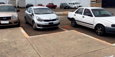 Vehículos hallados en tenencia ilegal por la Policía que opera en Manabí, Ecuador.