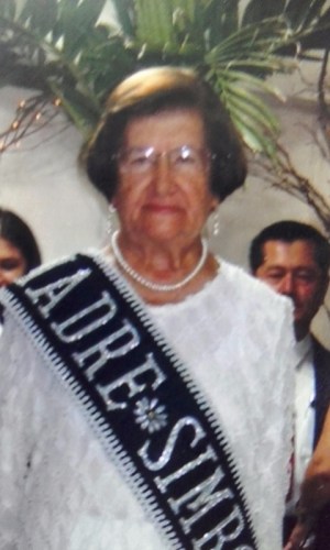 Ena María Molina Intriago, expresidenta de la Fundación San Vicente de Paúl, Chone. Manabí, Ecuador.