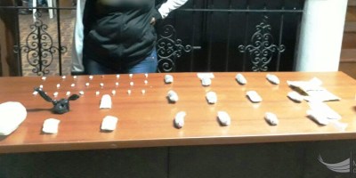 Una parte de la droga capturada junto con sus traficantes en el distrito policial de Manta. Manabí, Ecuador.