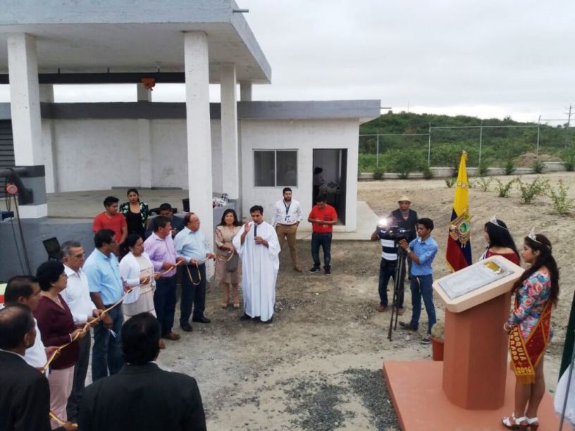 Acto inaugural del primer alcantarillado sanitario de la Parroquia Colorado, Montecristi. Manabí, Ecuador.