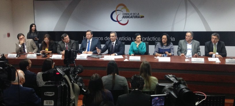 Mesa de Justicia del Consejo Nacional de la Judicatura. Quito, Ecuador.