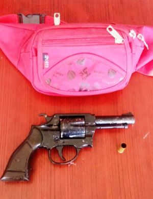 Armas de fuego decomisadas por la Policía Nacional en Manabí.