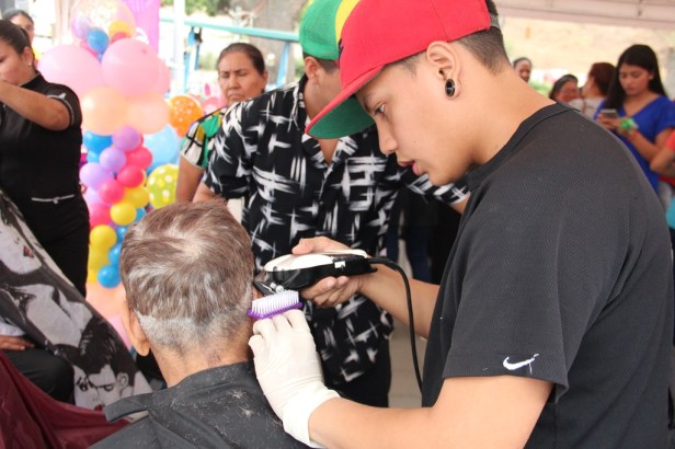 Feria manualidades, barber sop