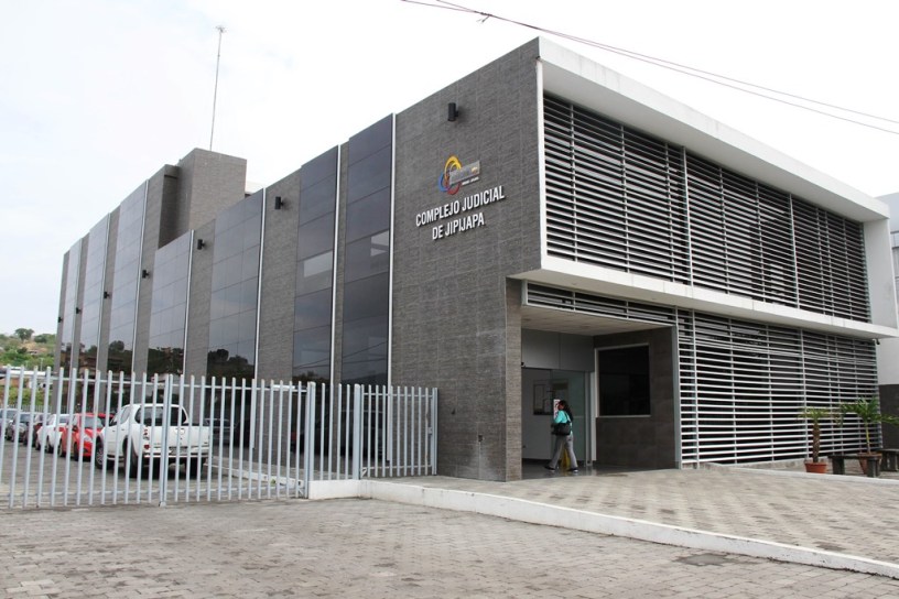 Edificio del Complejo Judicial de Jipijapa. Manabí, Ecuador.