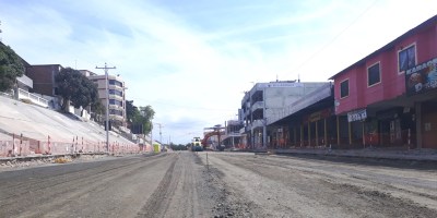Avenida 4 de Noviembre de Manta, tramo en regeneración. Manabí, Ecuador.
