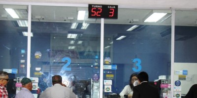 Ventanillas de recaudación de la Empresa Pública Aguas de Manta (Epam). Manabí, Ecuador.