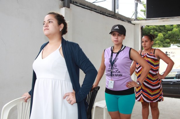 Ejercicios de bailoterapia para mujeres embarazadas, Manta. Manabí, Ecuador.