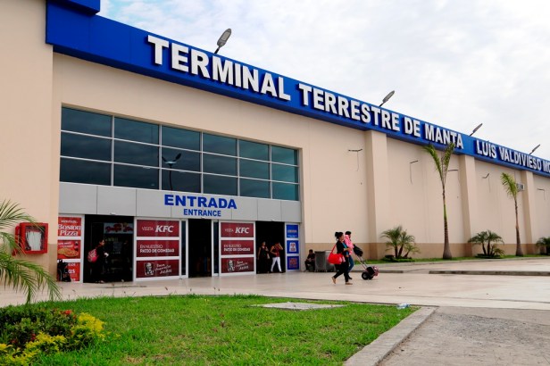 Terminal terrestre de Manta. Manabí, Ecuador.