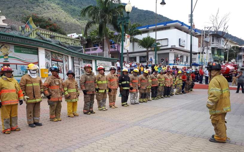 Bomberos del Cantón Montecristi. Manabí, Ecuador.