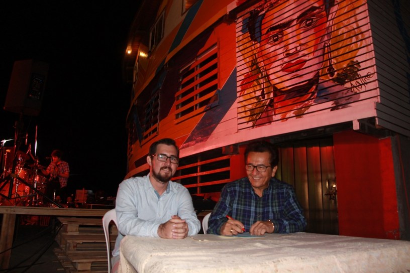 El presidente de la CCE de Manabí y el alcalde de Manta suscriben un convenio de cooperación para rehabilitar "La Caseta" de Playa El Murciélago. Manabí, Ecuador.