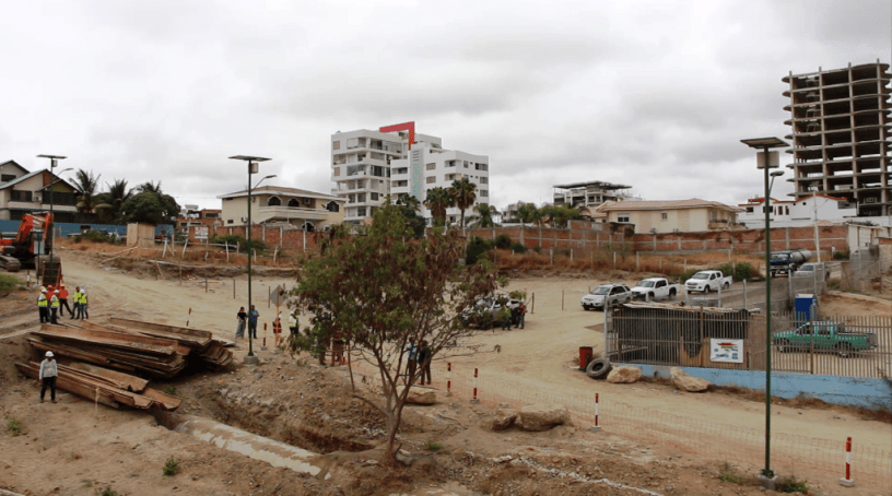 Lugar donde se construye la segunda estación de bombeo de aguas servidas de Manta. Manabí, Ecuador.