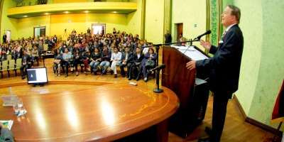 El presidente del Consejo de la Judicatura de Ecuador inaugura un Ciclo de Prácticas pre Profesionales para egresados de abogacía, en Quito.