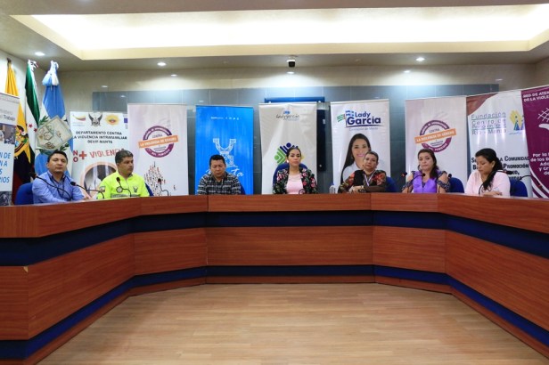 Promotores de la no violencia contra las mujeres, Manta