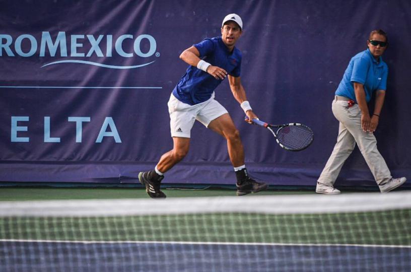 Gonzalo Escobar, tenista profesional de la ciudad de Manta. Manabí, Ecuador.