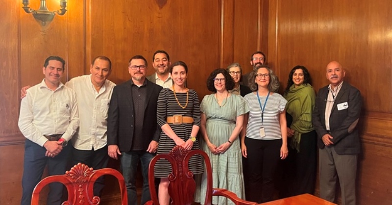 Gestores culturales de Manabí (Ecuador) y ejecutivos del Museo Americano de Historia Natural de Nueva York. / FOTO: Proporcionada por David Ramírez Bravo