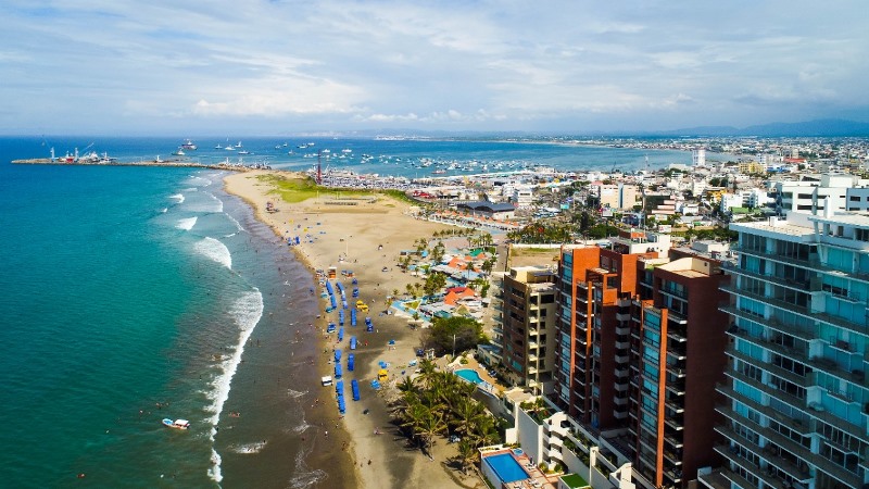 Playa marina El Murciélago de la ciudad de Manta, Ecuador. / FOTO: Archivo RM