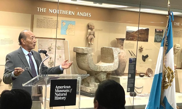 Exhibición arqueológica de Cultura Manteña en Museo Americano de Historia Natural en Nueva York. / Fuente: David Ramírez B.