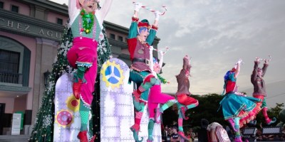 Espectáculo emocionante al iniciar la Navidad 2025 en Samborondón, Guayas, Ecuador. / FUENTE: TSA