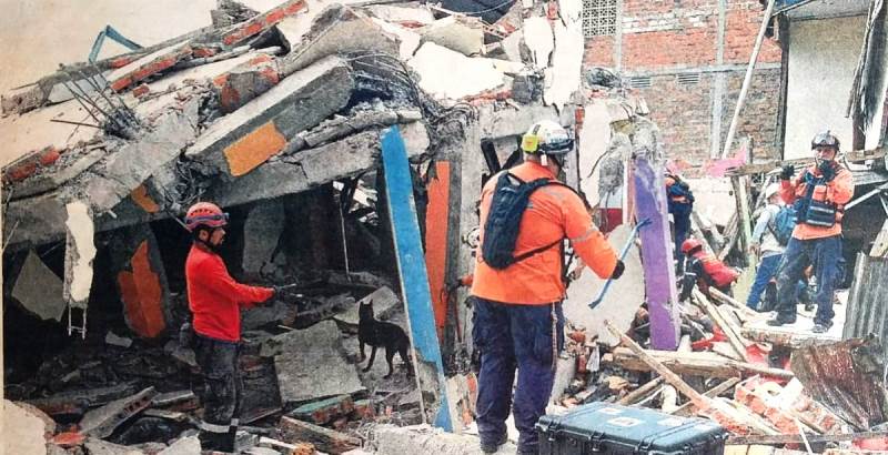 Escombros tras el terremoto de abril 16-2016 en Manta, Ecuador. / FUENTE: GAD cantonal Manta (Archivo RM)