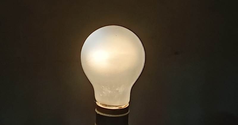 Lámpara eléctrica.