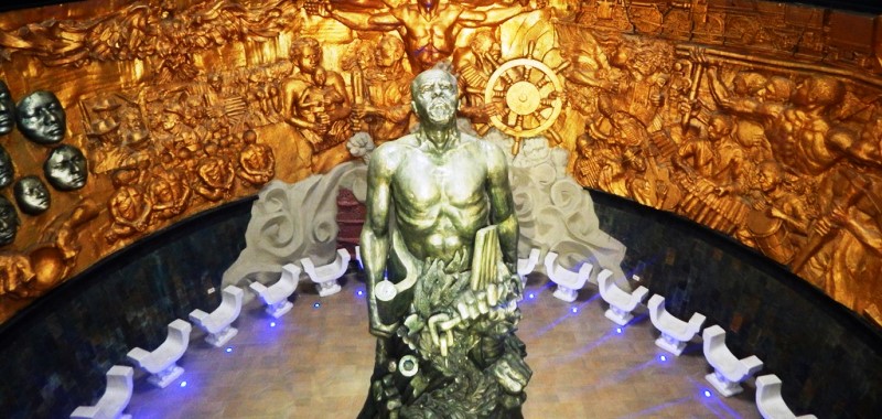 Vista interior del mausoleo en memoria del ex presidente ecuatoriano Eloy Alfaro Delgado, en el Centro Cívico Ciudad Alfaro, Montecristi (Foto del archivo de Revista LA GENTE de Manabí).