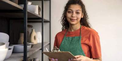 Emprendedora ecuatoriana de pequeño negocio. / FUENTE: Siigo, Guayaquil