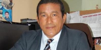 Ubaldo Gil Flores, escritor y promotor editorial consagrado en la Universidad de Manta. / FUENTE: Uleam (Arch. RdM)