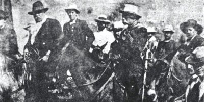 Recuerdo histórico del general Eloy Alfaro Delgado y algunos de sus montoneros guerreristas. / FUENTE: Google