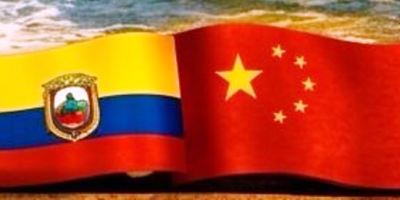 Banderas de Ecuador y China. / MCM, Manta